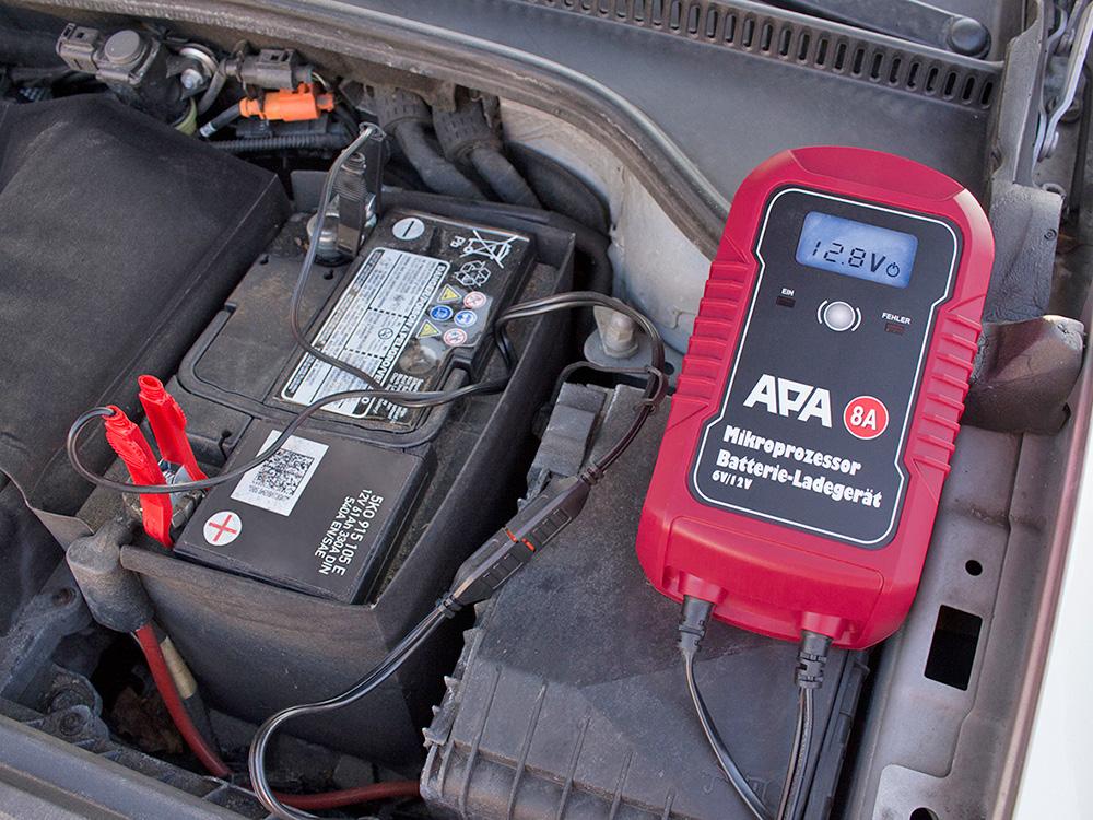 APA Lithium-Mikroprozessor Batterie-Ladegerät 6/12 V, 5 A im Test: 1,8 gut