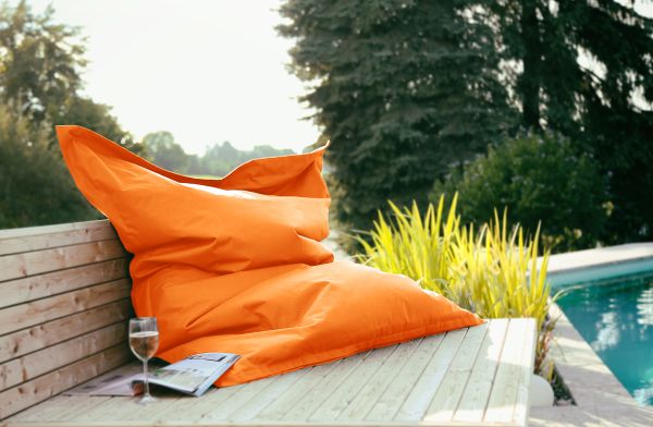 Kinzler Outdoorfähiger Riesensitzsack ca. 140 x 180 cm, Farbe orange