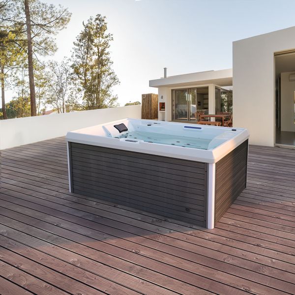 HOME DELUXE Outdoor Whirlpool STREAM PURE